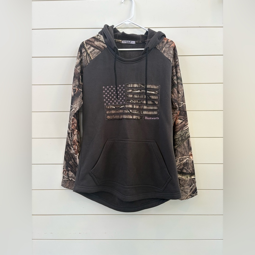 Huntworth Women's Charcoal Gray Camo Flag Hoodie